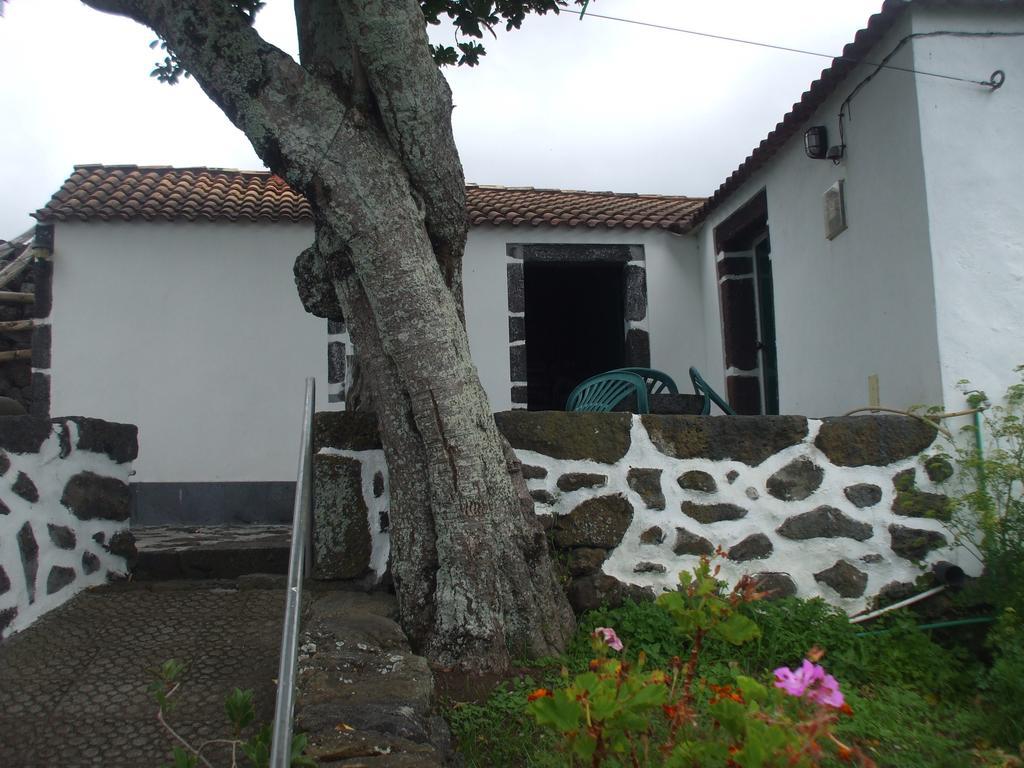 Adega Do Batista Villa Calheta  Room photo